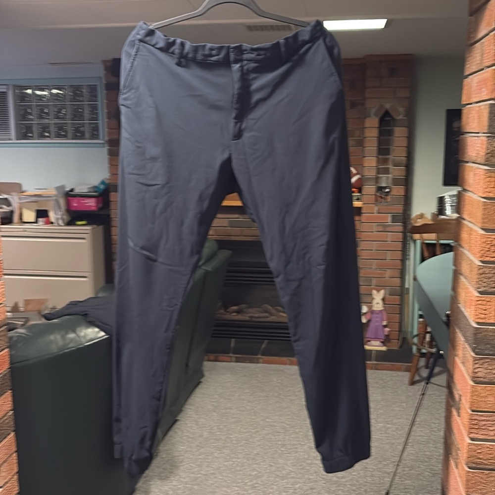 Uniqlo stretch jogger